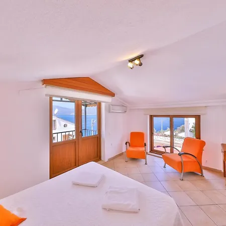 빌라 Yagiz - Lovely With Bay View & Private Pool