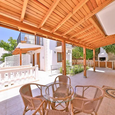 Yagiz - Lovely With Bay View & Private Pool Villa *